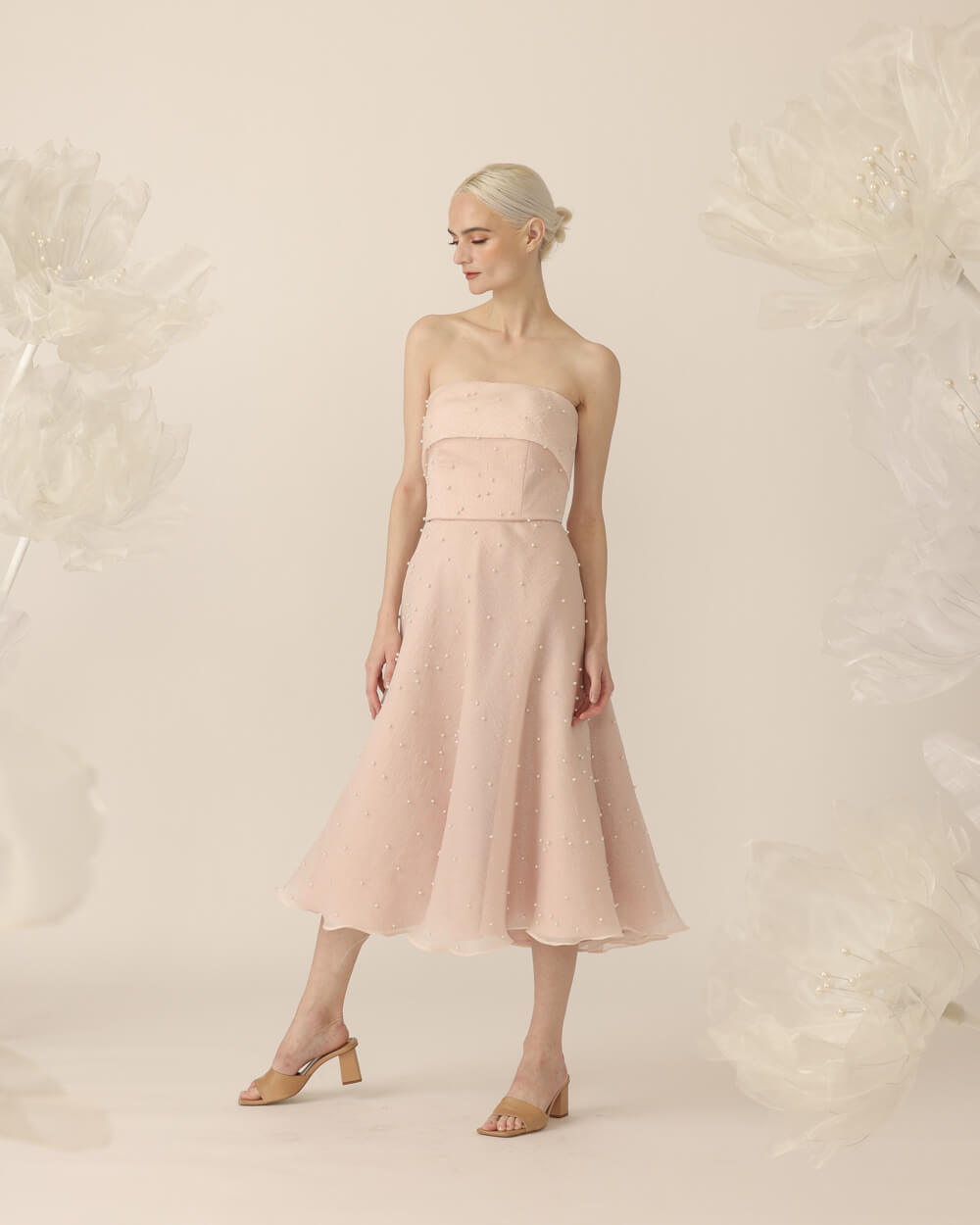 070A1209 Dion Skirt in Blush - Image 1