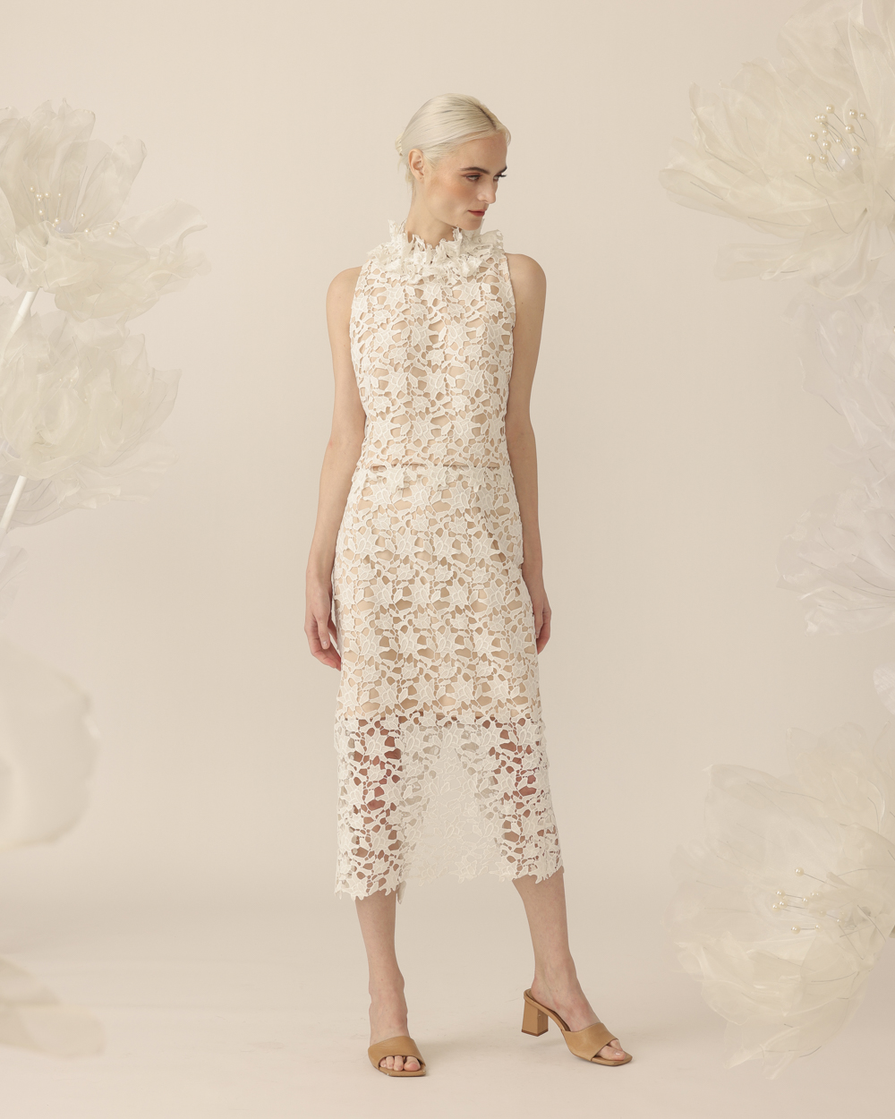 070A1682 Adrienne Top in White - Image 1