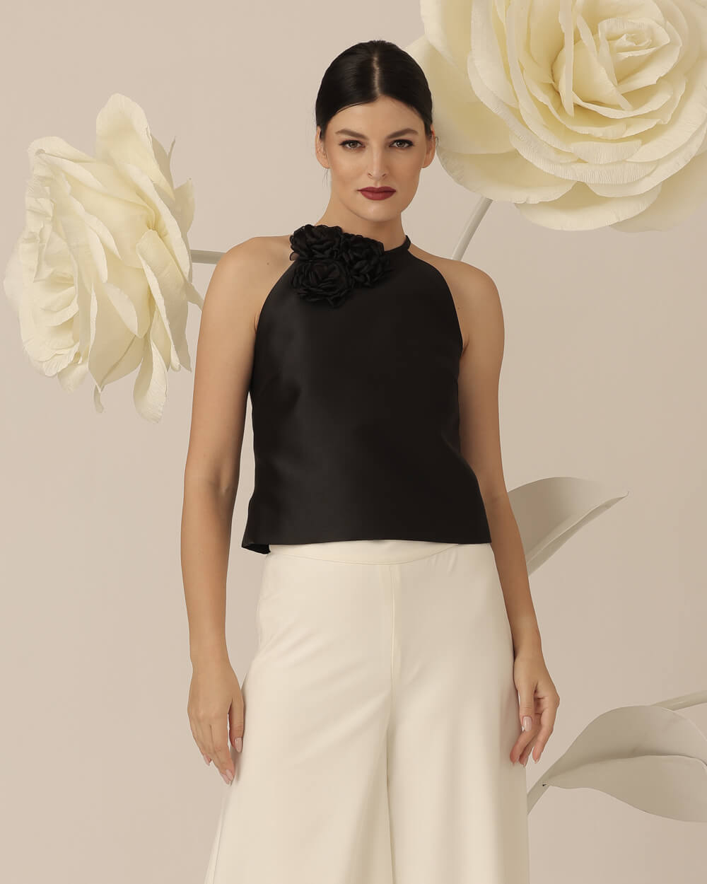 070A7395 Noemie in Black - Image 1