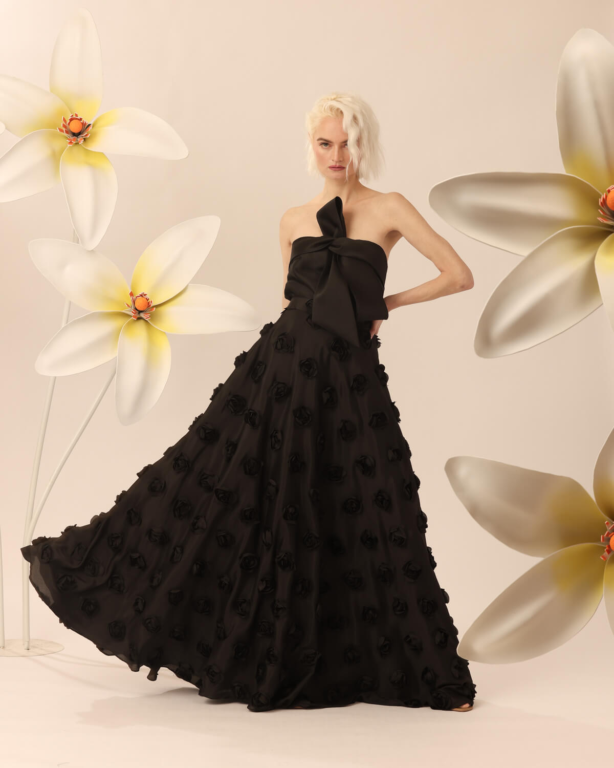 3V8A4354 Aria Skirt in Black - Image 1