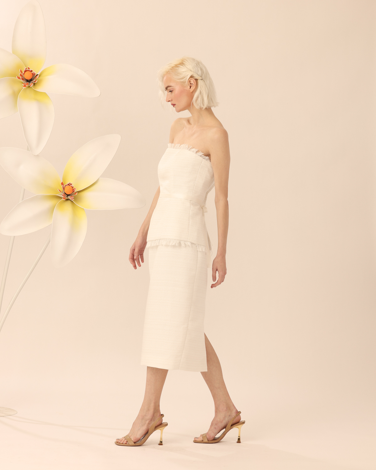 Gia Skirt in White